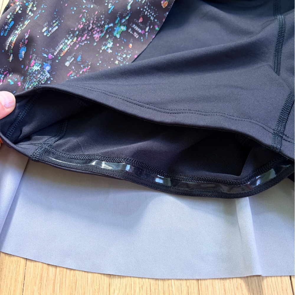 Athleta Match Point Printed Skort 13.5 Size Small Tennis Golf Running - Picture 3 of 4